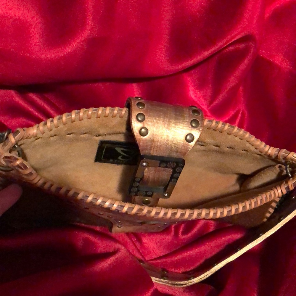 Handbag ๐ - Picture 13 of 14